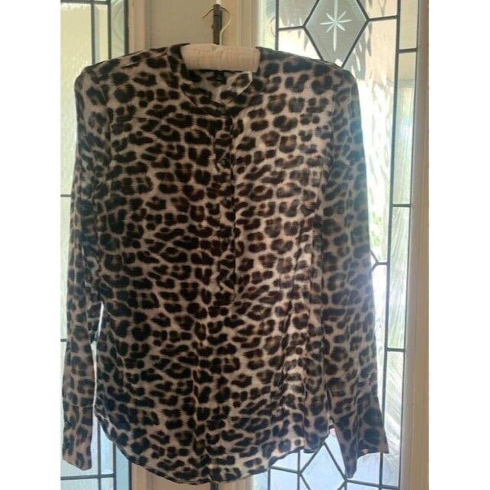 Ann Taylor Women's Silk Size 14 Animal Print‎  Blouse Casual  Cottage Core